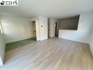 相生市那波野、新築一戸建ての居間画像です