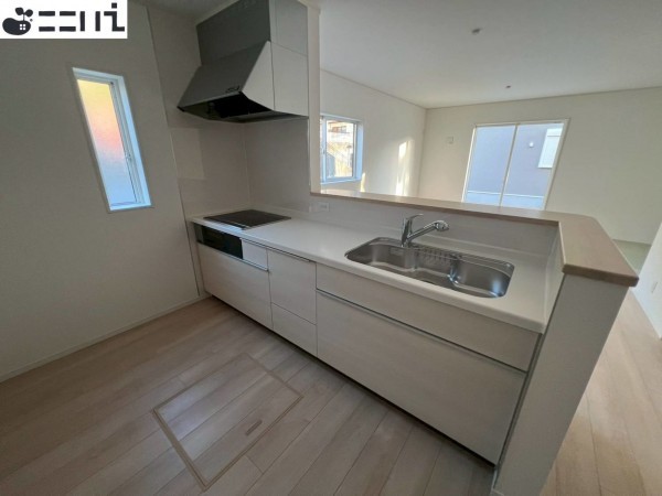 相生市那波野、新築一戸建てのキッチン画像です