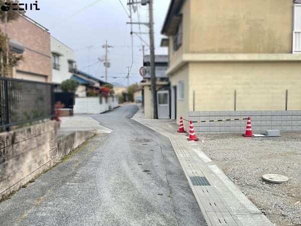 たつの市揖保川町正條、土地の前面道路を含む現地写真画像です