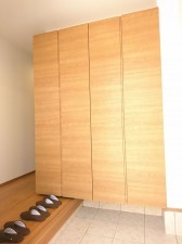 たつの市龍野町日飼、中古一戸建ての玄関画像です