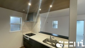 姫路市網干区高田、新築一戸建てのキッチン画像です