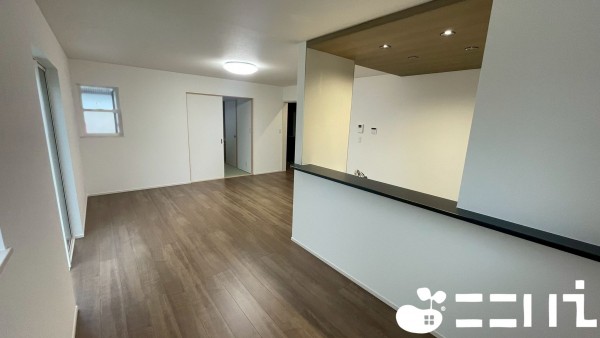 姫路市網干区高田、新築一戸建ての居間画像です