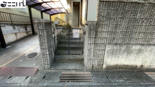 相生市緑ケ丘、中古一戸建ての玄関画像です