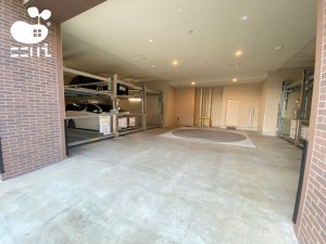 姫路市北条口、マンションの駐車場画像です