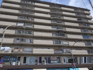 姫路市車崎、マンションの外観画像です