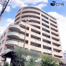 姫路市安田、マンションの画像です