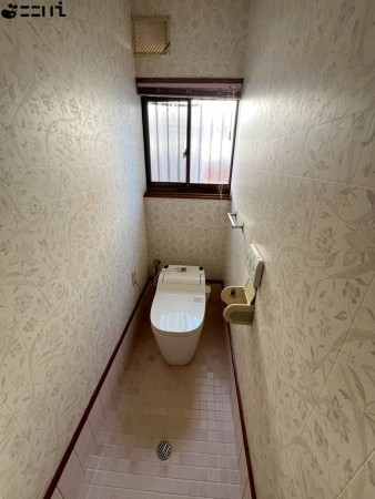 たつの市龍野町片山、中古一戸建てのトイレ画像です