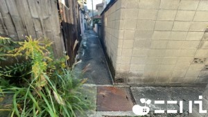 姫路市木場、中古一戸建ての前面道路を含む現地写真画像です