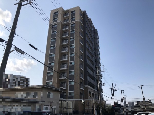 姫路市安田、マンションの外観画像です