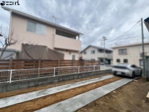 姫路市勝原区宮田、中古一戸建ての駐車場画像です
