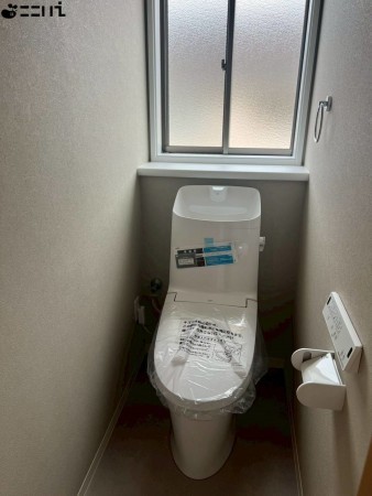 姫路市勝原区宮田、中古一戸建てのトイレ画像です