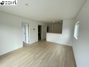 たつの市新宮町井野原、新築一戸建ての居間画像です