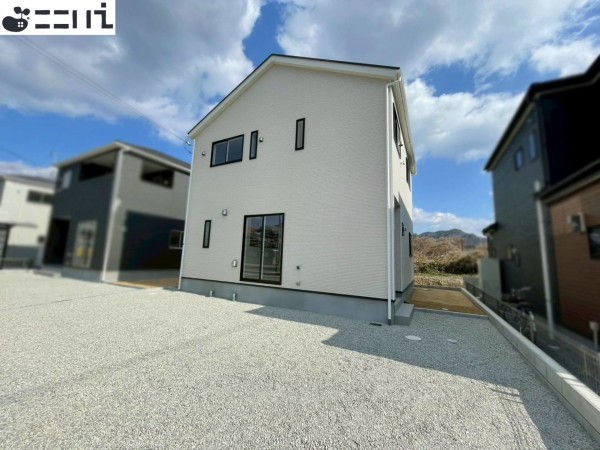 たつの市新宮町井野原、新築一戸建ての外観画像です