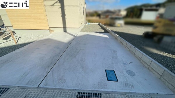 たつの市龍野町末政、新築一戸建ての駐車場画像です