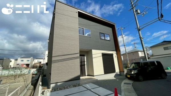 姫路市御立西、新築一戸建ての外観画像です