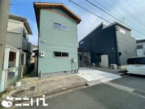 姫路市広畑区小坂、中古一戸建ての外観画像です