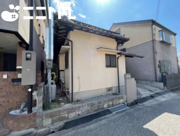 姫路市広畑区高浜町、中古一戸建ての画像です