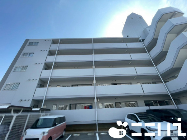 姫路市広畑区城山町、マンションの画像です