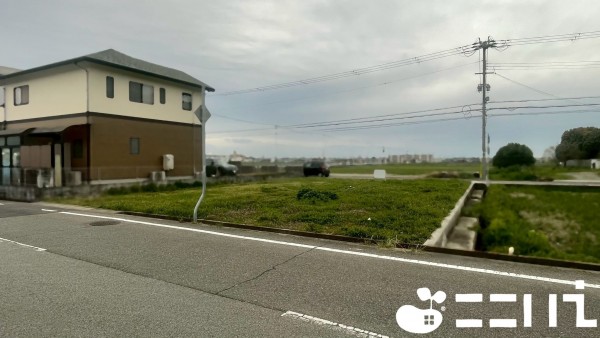 姫路市網干区津市場、土地の画像です