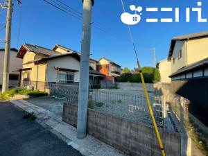 姫路市網干区津市場、中古一戸建ての外観画像です