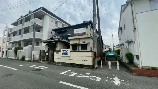 姫路市網干区余子浜、中古一戸建ての外観画像です