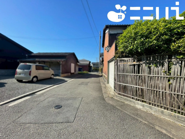 姫路市網干区坂上、中古一戸建ての外観画像です