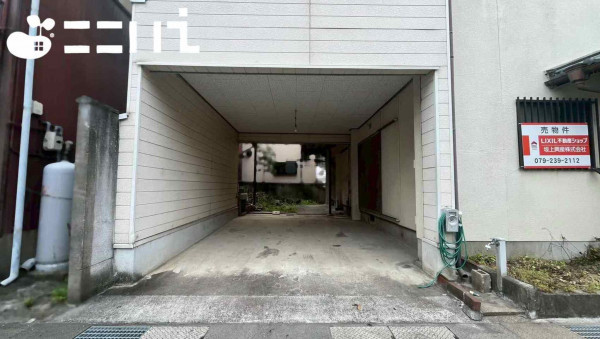 姫路市網干区坂出、中古一戸建ての画像です
