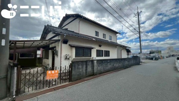姫路市網干区和久、中古一戸建ての画像です