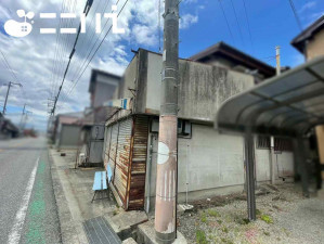 姫路市網干区坂出、中古一戸建ての画像です