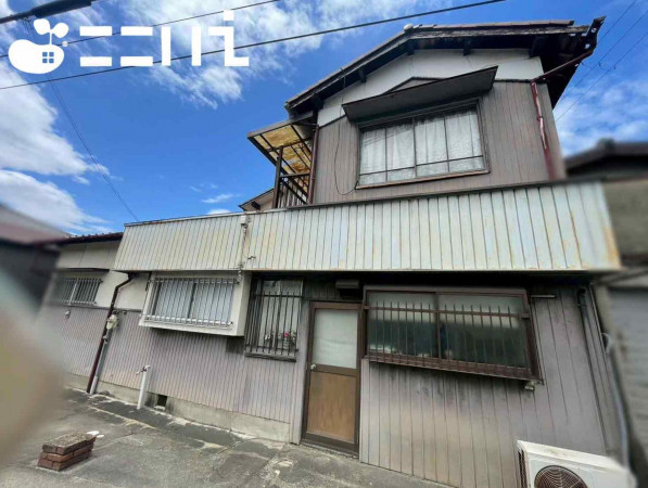 姫路市網干区坂出、中古一戸建ての画像です