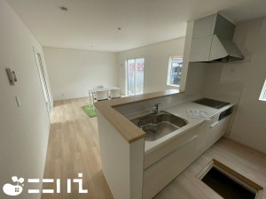 姫路市庄田、新築一戸建てのキッチン画像です