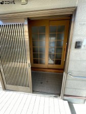 たつの市神岡町東觜崎、中古一戸建ての玄関画像です