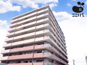 姫路市東今宿、マンションの外観画像です
