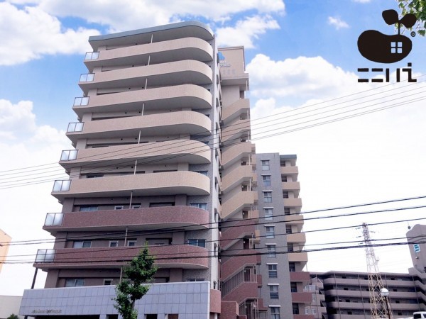 姫路市東今宿、マンションの外観画像です