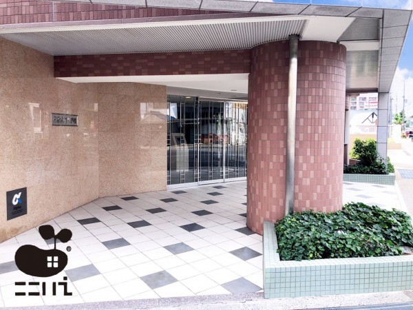 姫路市東今宿、マンションのエントランス画像です