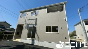 姫路市野里、新築一戸建ての外観画像です