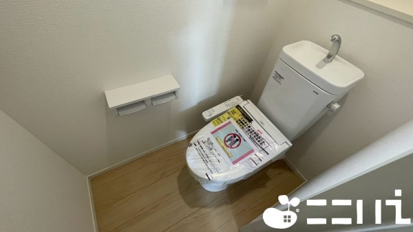 姫路市野里、新築一戸建てのトイレ画像です
