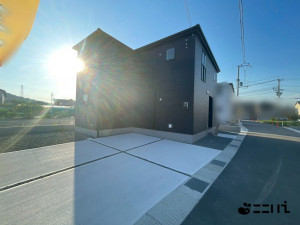 揖保郡太子町東南、新築一戸建ての外観画像です