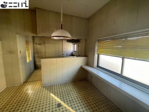 たつの市揖保川町片島、中古一戸建ての居間画像です