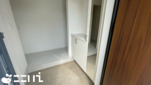 姫路市網干区垣内西町、新築一戸建ての玄関画像です