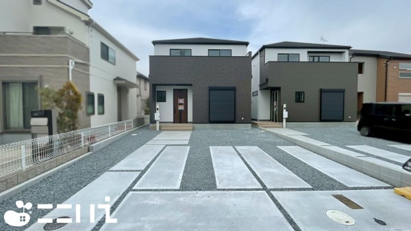 姫路市網干区垣内西町、新築一戸建ての外観画像です