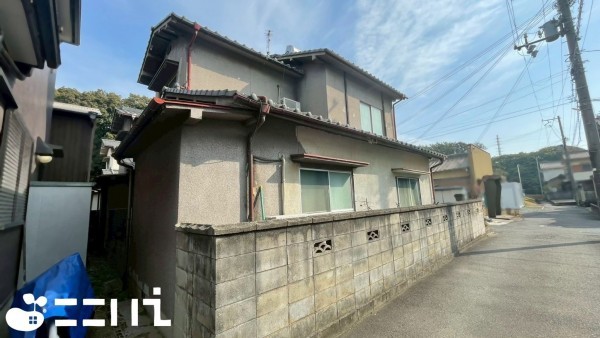 姫路市飾磨区中島、中古一戸建ての外観画像です
