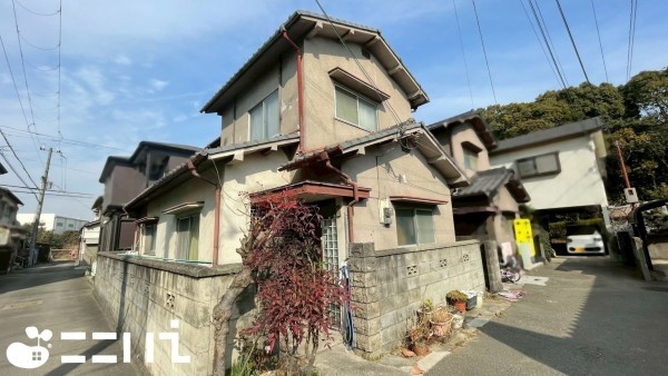 姫路市飾磨区中島、中古一戸建ての外観画像です