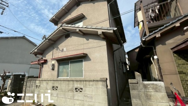 姫路市飾磨区中島、中古一戸建ての外観画像です