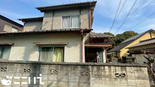 姫路市飾磨区中島、中古一戸建ての外観画像です