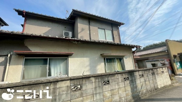 姫路市飾磨区中島、中古一戸建ての外観画像です