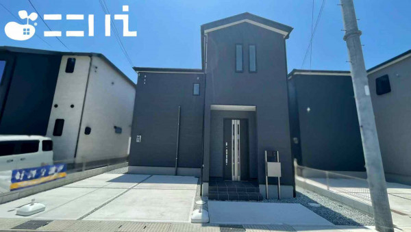 姫路市広畑区則直、新築一戸建ての外観画像です