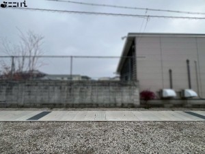 姫路市網干区和久、土地の前面道路を含む現地写真画像です