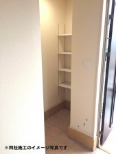 姫路市伊伝居、新築一戸建ての収納画像です