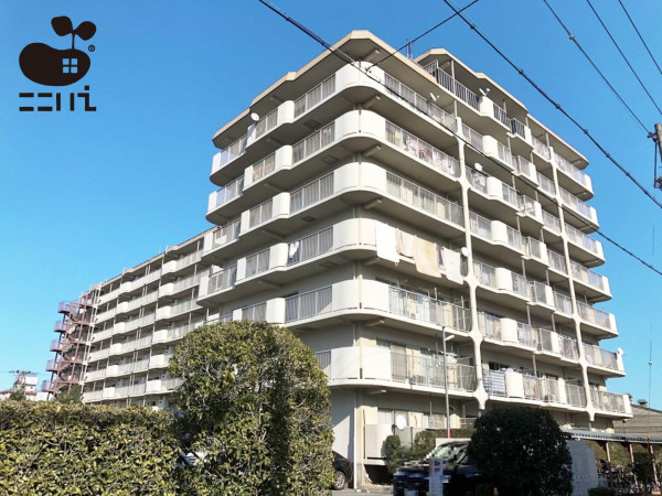 姫路市千代田町、マンションの外観画像です